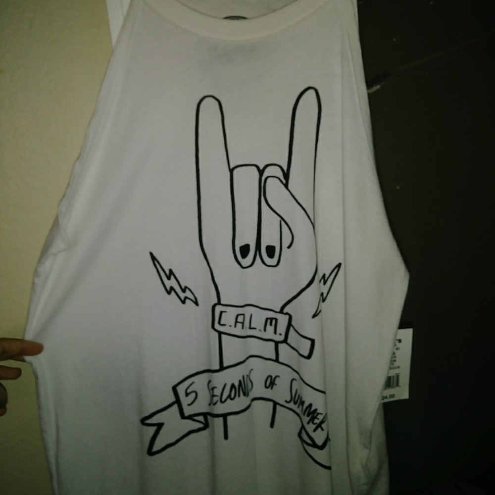 5SOS top